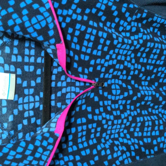 Columbia Women's Blue & Pink Fleece Activewear 1/4 Zip Jacket. Size S - Picture 3 of 6